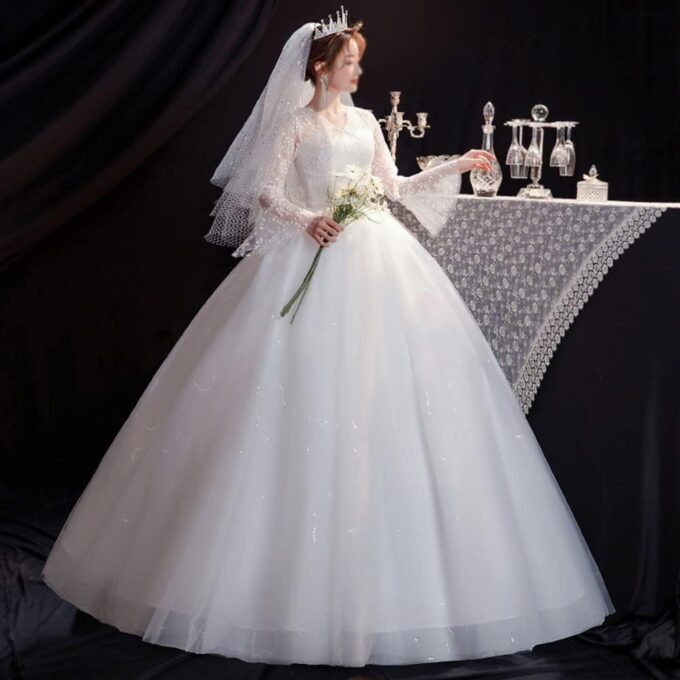 Damen A Linie Prinzessin Tüll Spitze Hochzeitskleider Lange Formale Brautkleider Langarm Spitzenstickerei V-Ausschnitt Vintage Lang Prinzessin Abendkleid – Bild 3