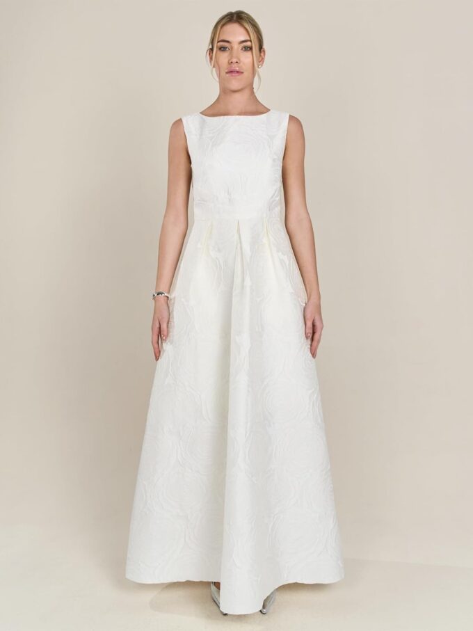 APART langes Hochzeitskleid mit angedeuteten Rosenblüten, – Bild 6