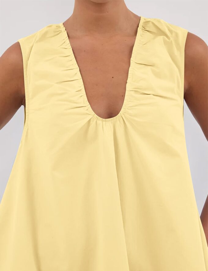 MISSACTIVER Women's Sleeveless Babydoll Tank Mini Dress Scoop Neck Ruched Short Dress with Side Pockets Summer Party Dresses Yellow – Bild 3