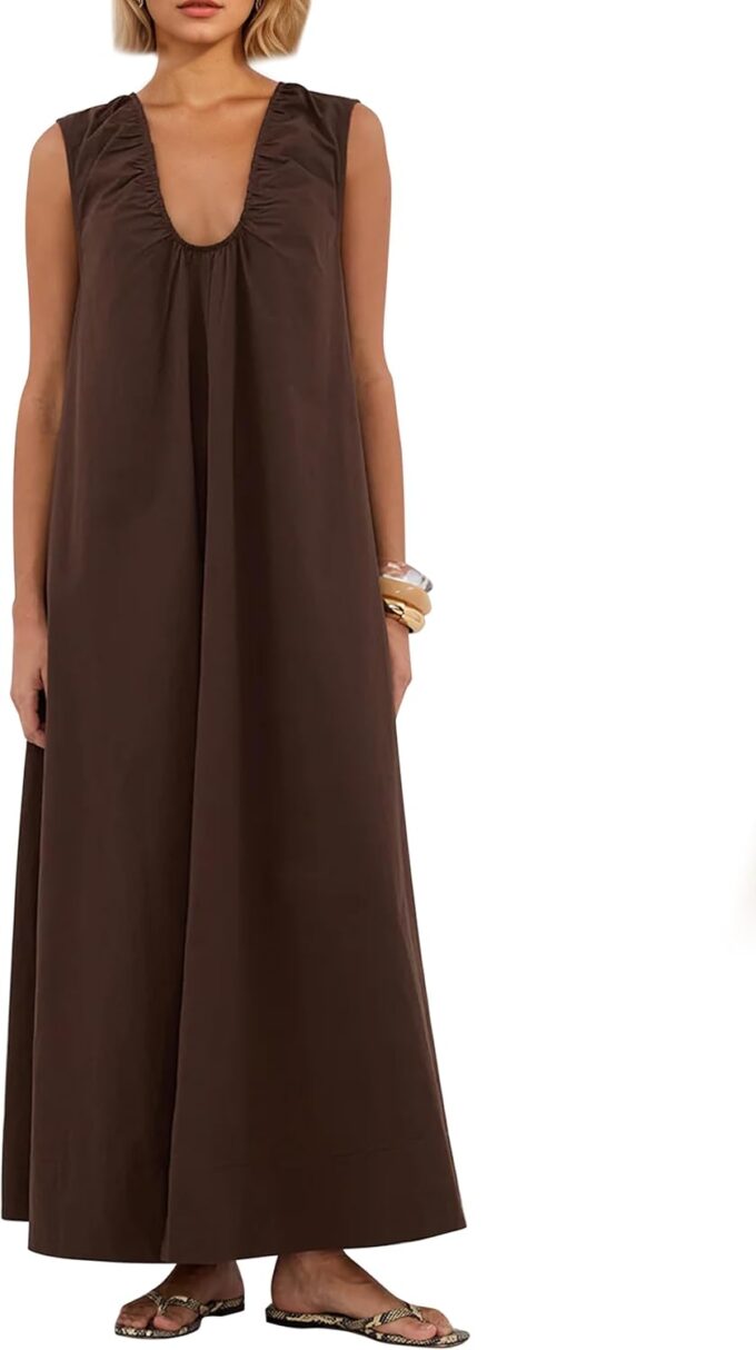 MISSACTIVER Women's Sleeveless Maxi Dress Scoop Neck Ruched Long Dress with Side Pockets Wide Shoulder Elegant Blouse Dresses Brown