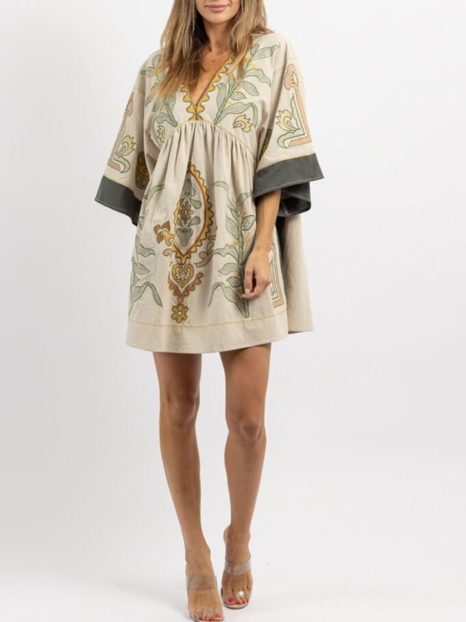 Womens Oversized Embroidered Dress with V-Neck and 3/4 Sleeves Vintage Embroidery Babydoll Dress – Bild 4