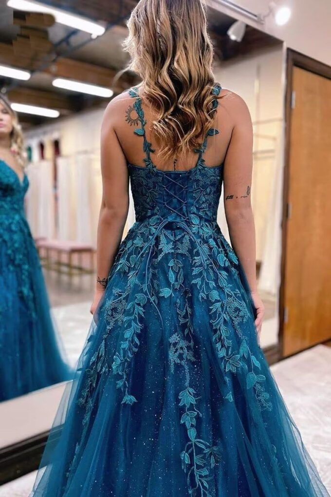 Frauen Spitze Applikation Abschlussball Kleider Langer Tüll Brautjungfernkleid A Linie V-Ausschnitt Formale Partyballkleider mit Schlitz – Bild 2