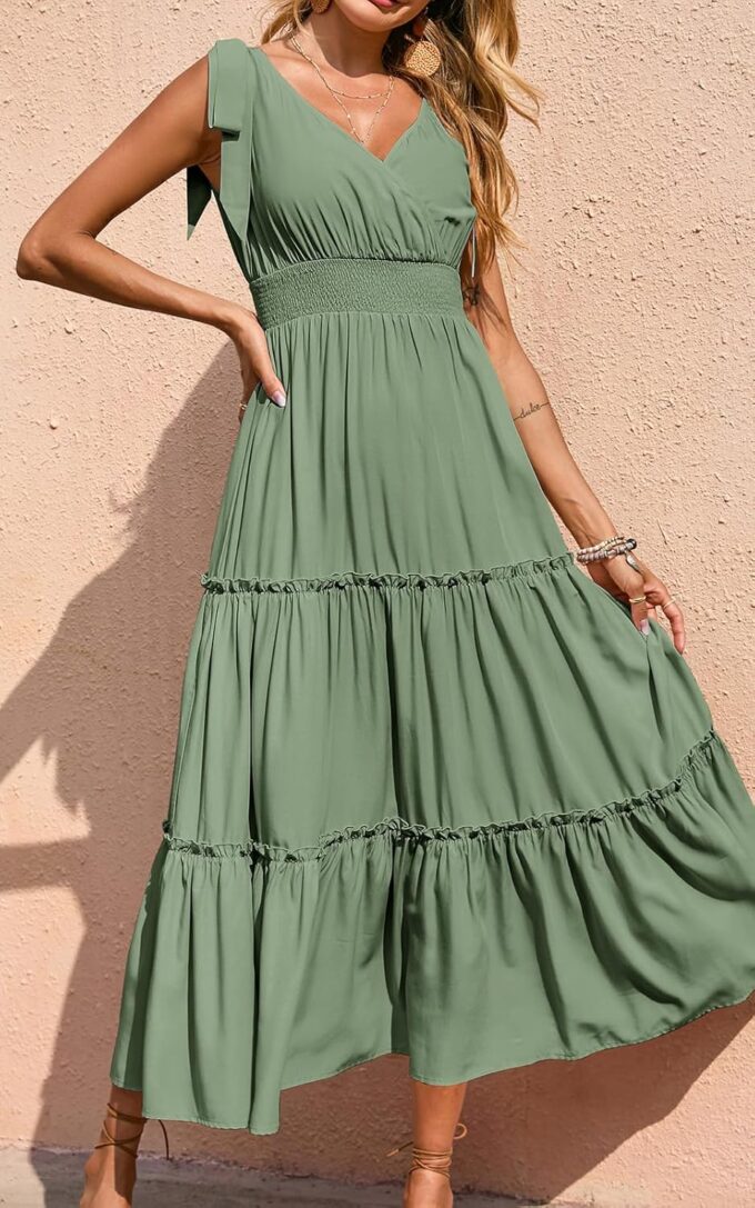 PRETTYGARDEN Women's Cross Neck Summer Sleeveless Tiered Maxi Dress Beach Tie Strap Smocked Long Dresses Pleated Sundress – Bild 4