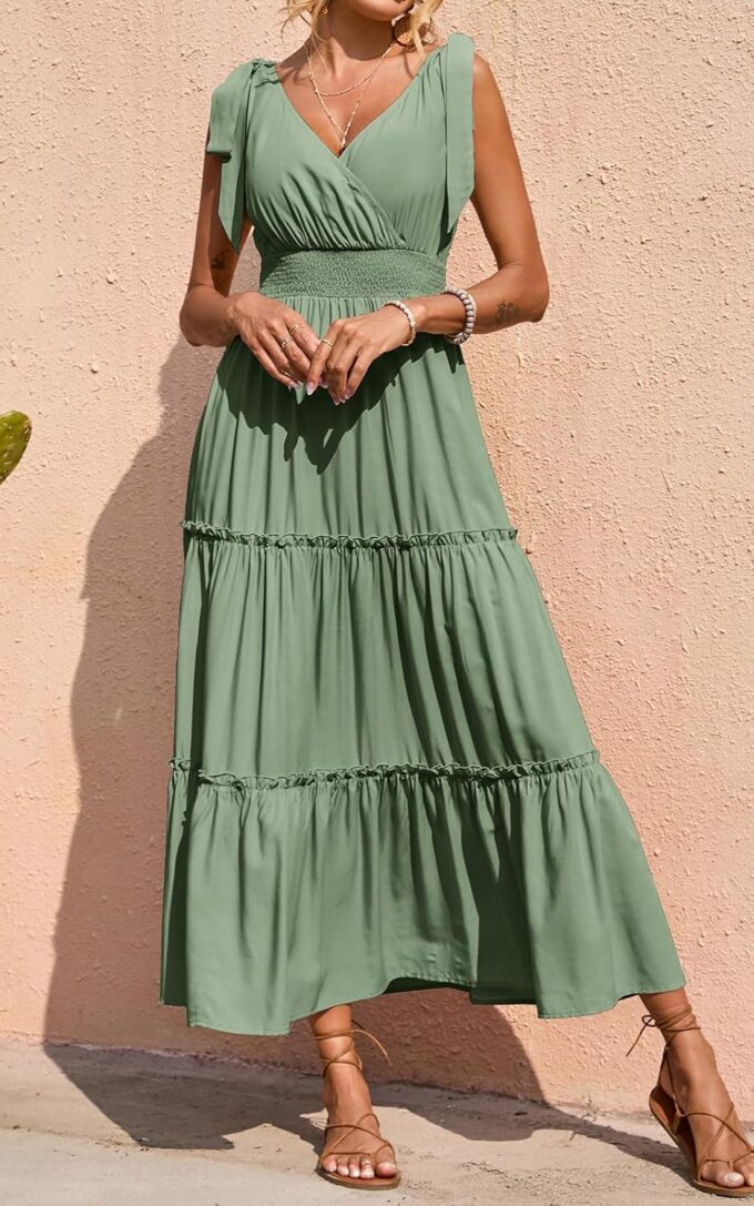 PRETTYGARDEN Women's Cross Neck Summer Sleeveless Tiered Maxi Dress Beach Tie Strap Smocked Long Dresses Pleated Sundress – Bild 2