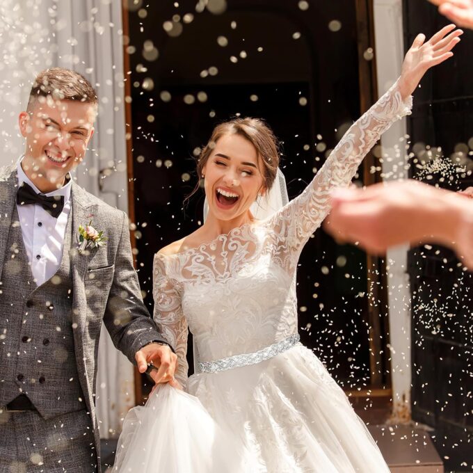 Amaxiu Damen Kristall Hochzeit Gürtel,Braut Strass Hochzeitsgürtel Kristallgürtel Glitzerndes Band leichter Damengürtel für Kleid, Abendkleid Brautkleid glänzender Party Taillengürtel(weiß) – Bild 6