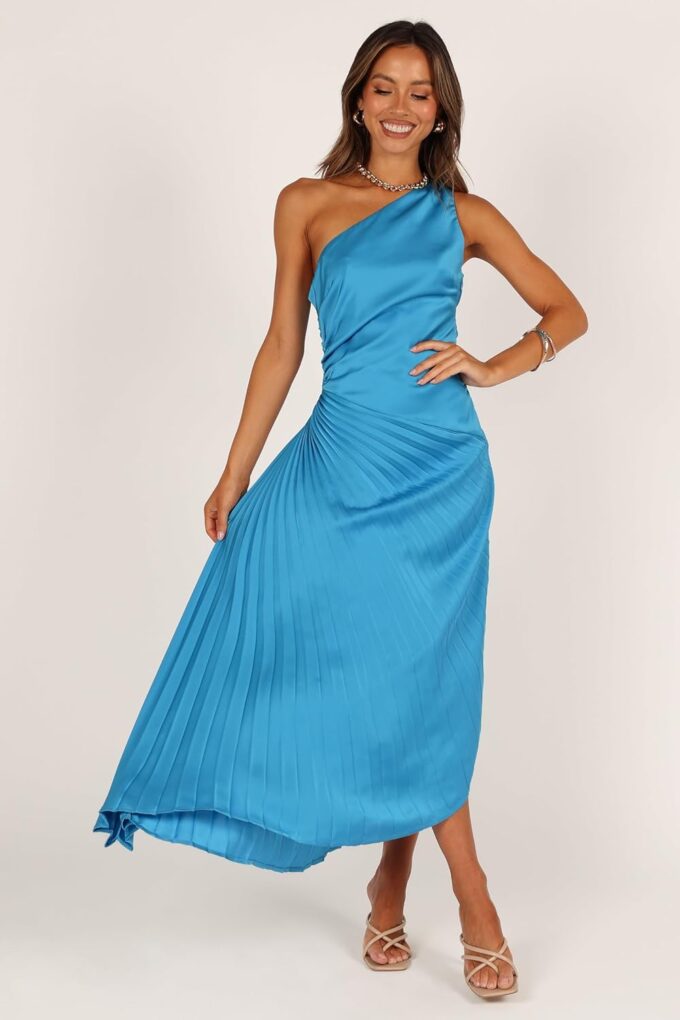 Petal & Pup Women's Flin Pleated One Shoulder Midi Dress – Bild 3