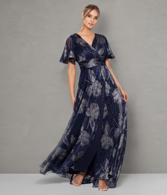 Betsy & Adam Women's V Neck Flutter Sleeve Metallic Print Flowy Dress – Bild 6