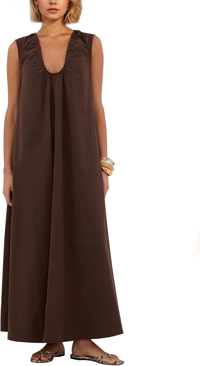 Women Ruched Scoop Neck Sleeveless Maxi Dress Wide Pleated Strap Midi Dress Solid Loose Long Dresses with Pockets