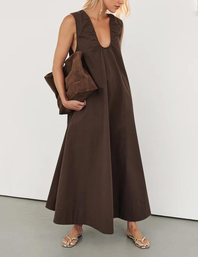 Women Ruched Scoop Neck Sleeveless Maxi Dress Wide Pleated Strap Midi Dress Solid Loose Long Dresses with Pockets – Bild 4