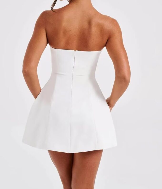 A Line Strapless Short Homecoming Dresses for Teens Sleeveless Satin Cocktail Dresses for Women with Pockets – Bild 5