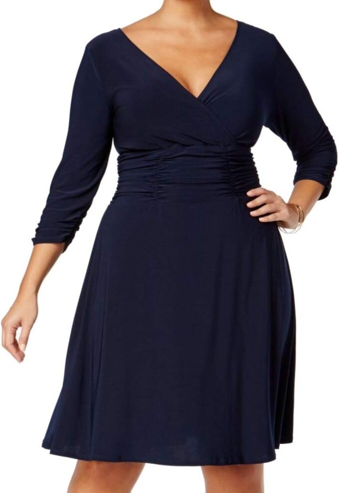 NY Collection Damen Plus Size Solid Ity V-nk 3/4 Arm Bslim Kleid mit Rüschen an der Taille