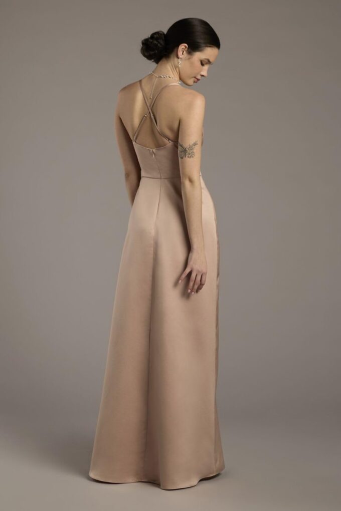David's Bridal Satin Empire Waist Ball Gown – Bild 2