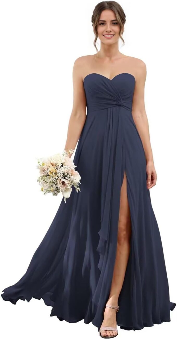 Sweetheart Chiffon Bridesmaid Dresses with Slit Long Pleated Prom Dress Strapless Formal Party Gowns