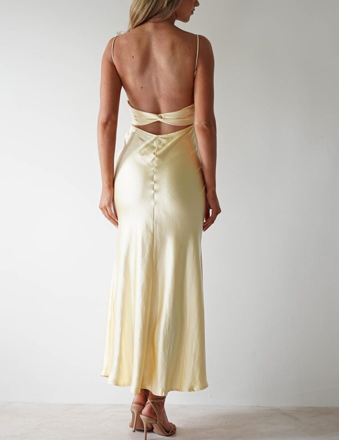 Satin Spaghetti Strap Backless Ruched Twist Cocktail Dresses for Women Silk Open Back Cut Out Midi Dress Wedding Guest – Bild 2