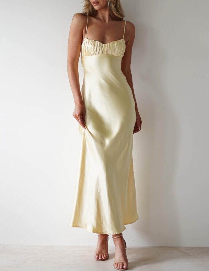Satin Spaghetti Strap Backless Ruched Twist Cocktail Dresses for Women Silk Open Back Cut Out Midi Dress Wedding Guest – Bild 4