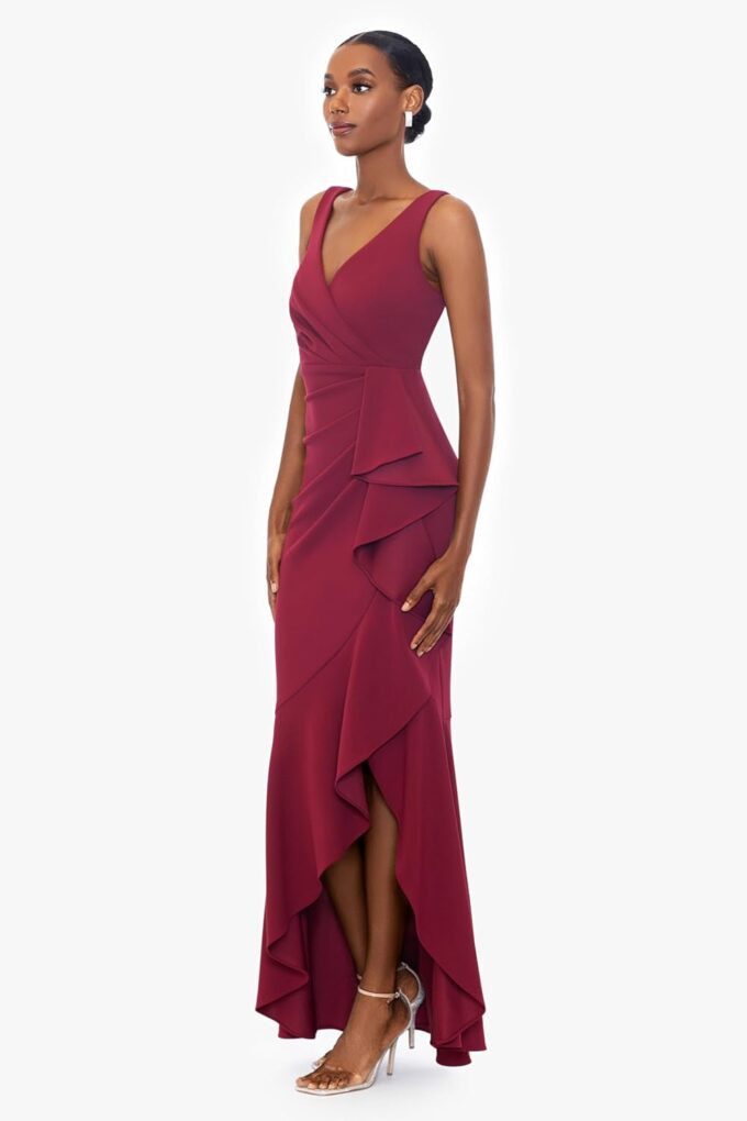 Betsy & Adam Women's Floor-Length, V-Neck, Sleeveless, Scuba Ruffle Skirt Gown, Bordeaux – Bild 2