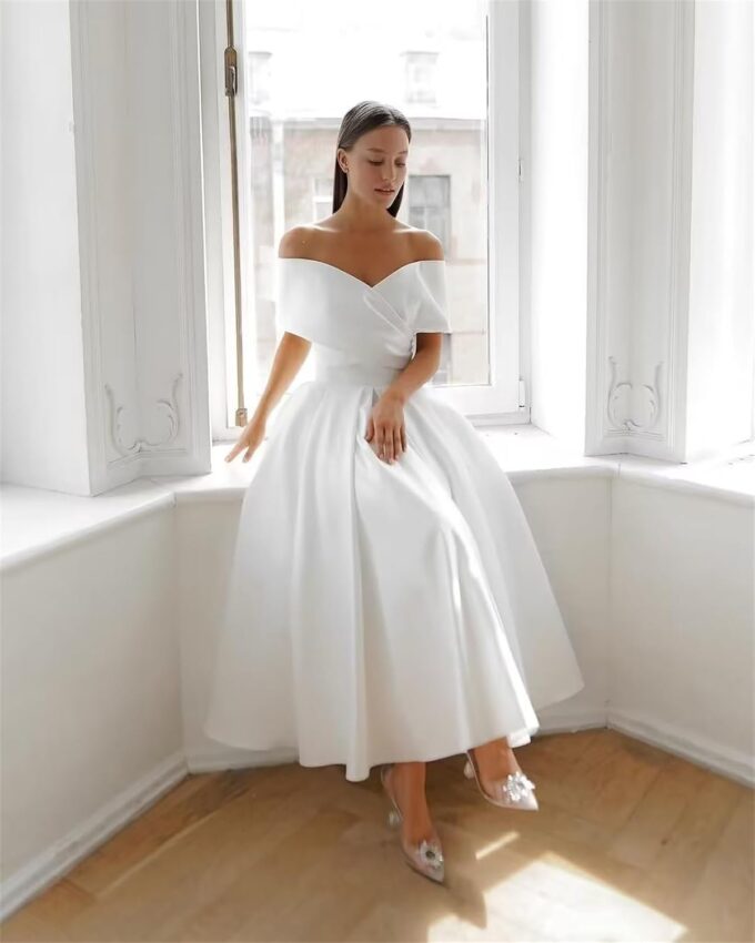 Women's Off Shoulder Wedding Dress for Bride Tea Length A Line Satin Formal Prom Dresses with Pockets – Bild 2