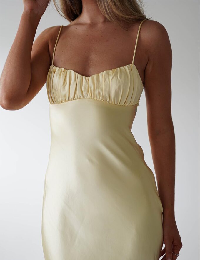 Satin Spaghetti Strap Backless Ruched Twist Cocktail Dresses for Women Silk Open Back Cut Out Midi Dress Wedding Guest – Bild 5
