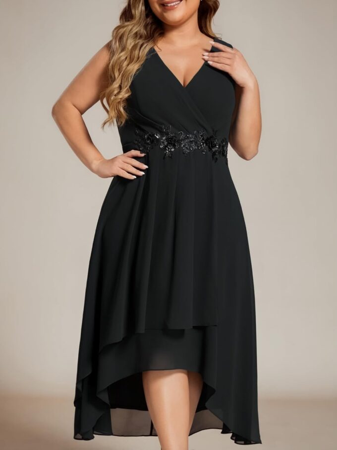 Ever-Pretty Plus Women's V Neck Applique Chiffon Pleated Sleeveless Midi Plus Size Cocktail Party Dresses – Bild 3