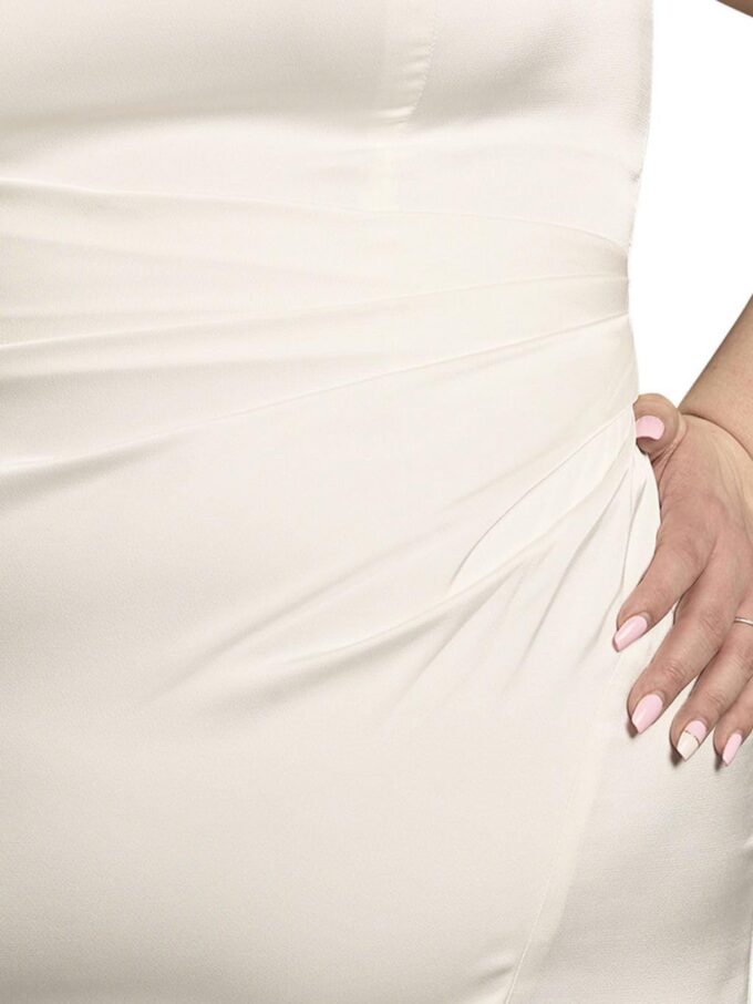 David's Bridal Matte Satin Draped Sheath Tank Wedding Dress – Bild 4
