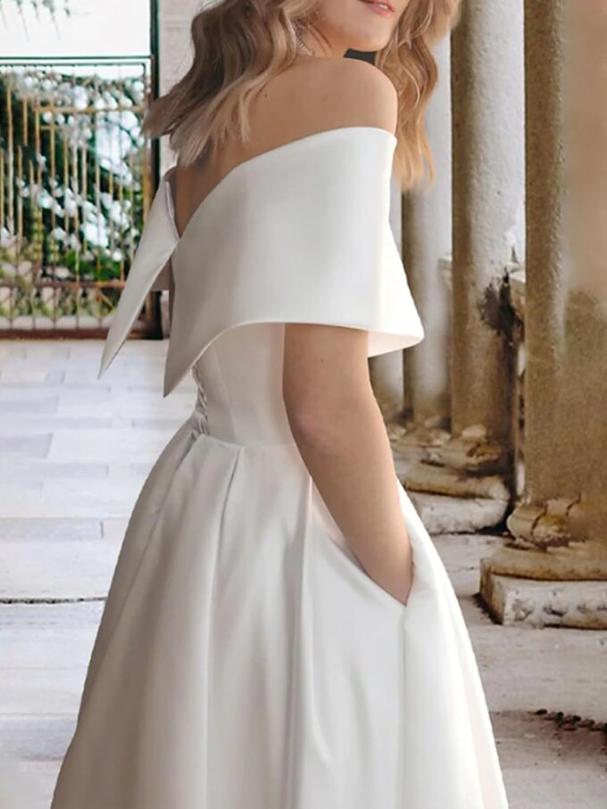 Modest Strapless Short Homecoming Dresses for Teens 2025 Satin A Line Off The Shoulder Tea Length Cocktail Dress – Bild 5