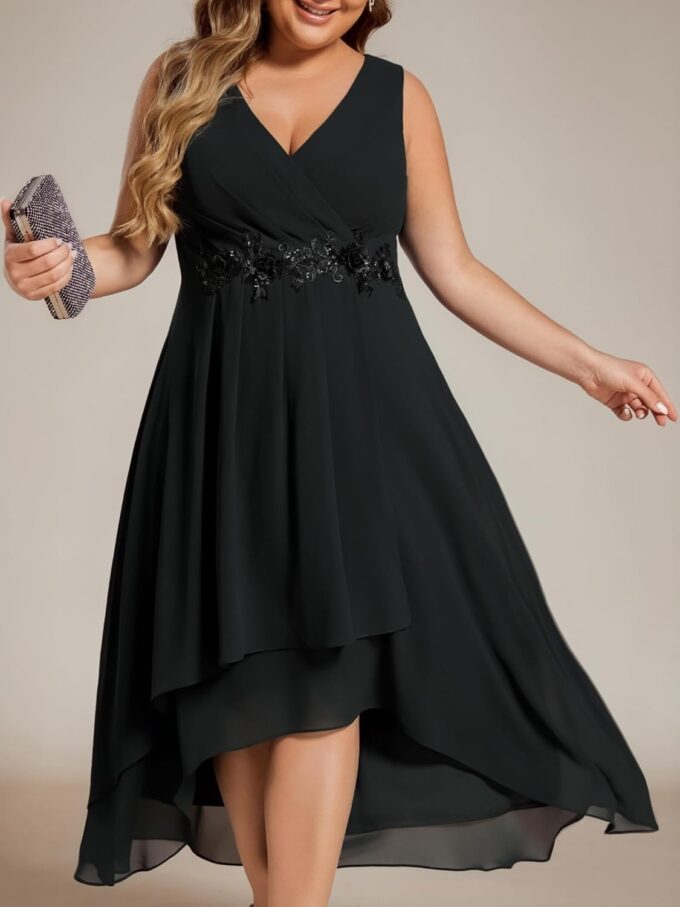 Ever-Pretty Plus Women's V Neck Applique Chiffon Pleated Sleeveless Midi Plus Size Cocktail Party Dresses – Bild 4