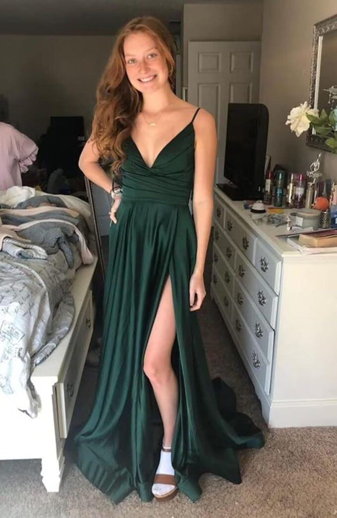 Women's Spaghetti Strap Satin Prom Dresses with Slit Long Ball Gown Sleeveless V-Neck Formal Evening Dresses – Bild 4