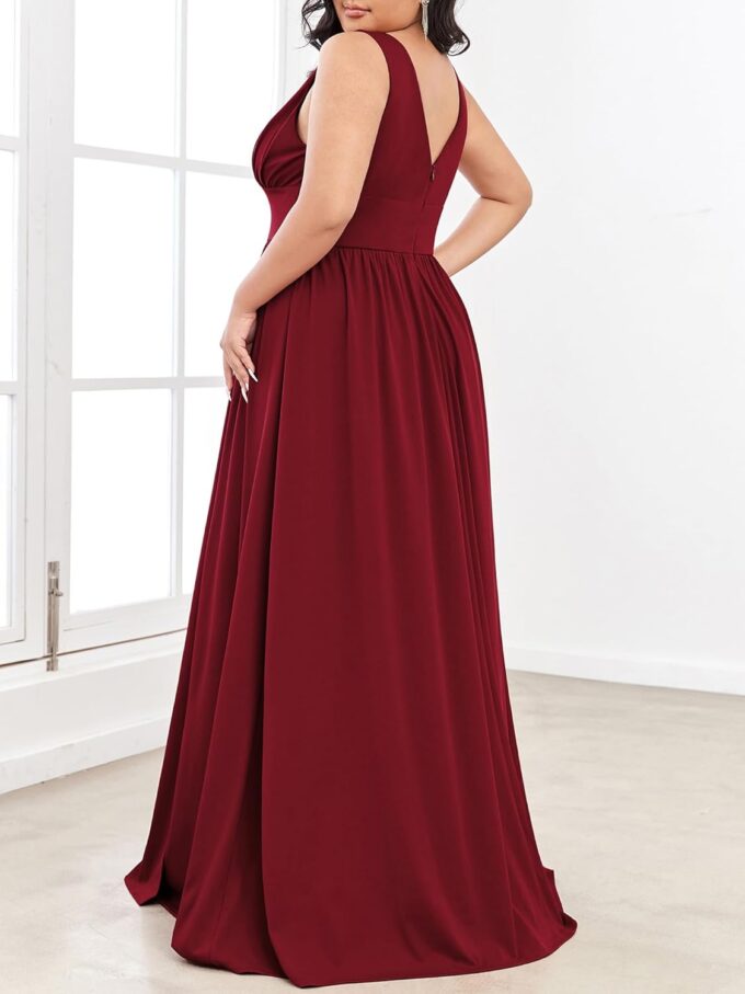Ever-Pretty Plus Women's V Neck Sleeveless Side Slit Pleated Plus Size Summer Floor Length Formal Dresses Bridesmaid Gowns – Bild 2