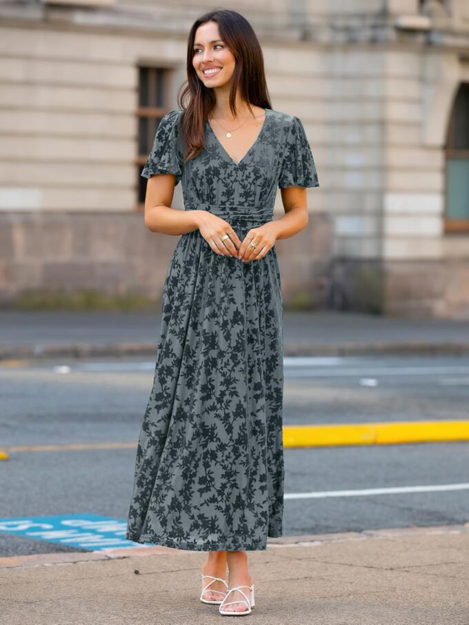Simplee Women's Velvet Maxi Dress V Neck Short Sleeve Empire Waist Semi Formal Long Cocktail Dresses – Bild 3