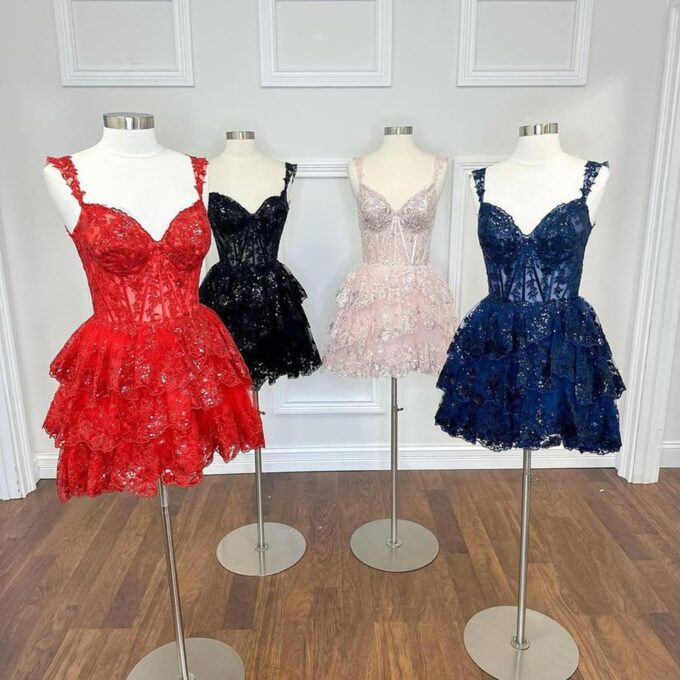 Sparkly Sequin Homecoming Dresses for Teens Off Shoulder Short Prom Dress 2025 Tiered Lace Cocktail Party Gown – Bild 9