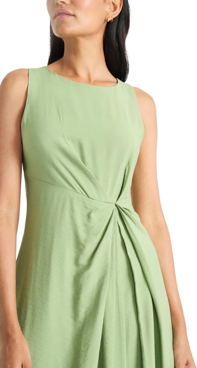 Maggy London Women's Sleeveless Asymmetrical Twist Front Textured Rayon Blend Special Occasion Midi Cocktail Dress – Bild 4