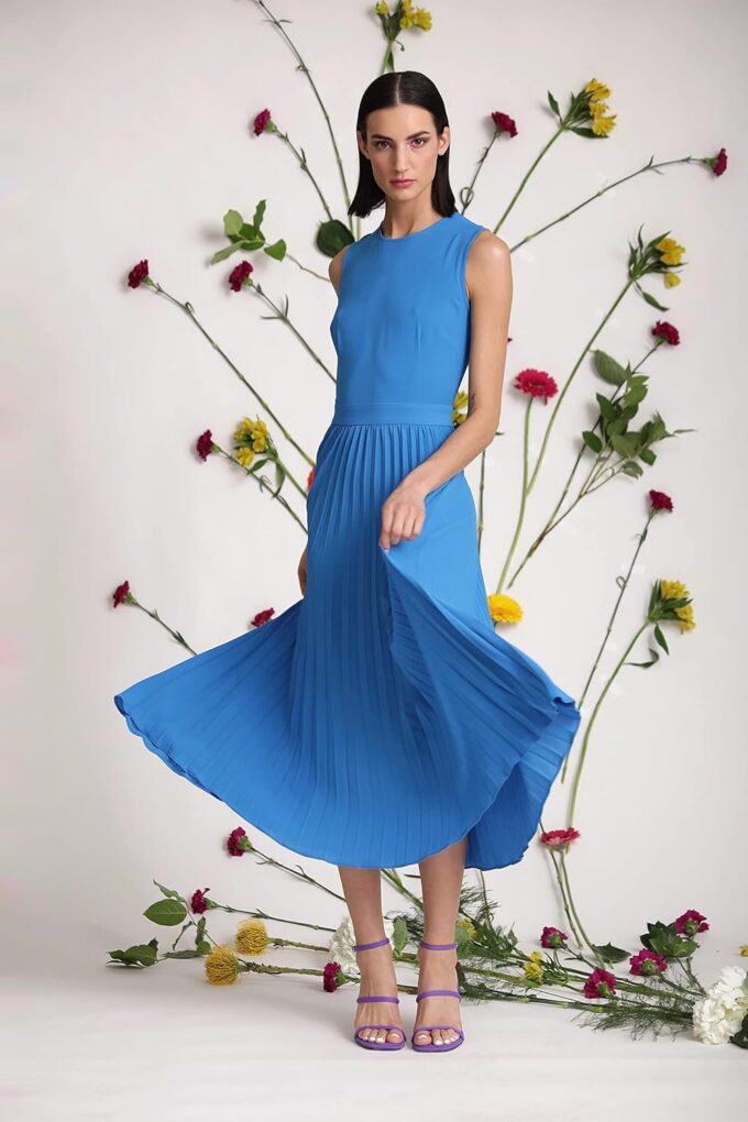 Donna Morgan Women's Sleeveless Stretch Light Bubble Crepe Pleated Skirt Midi Dress – Bild 6