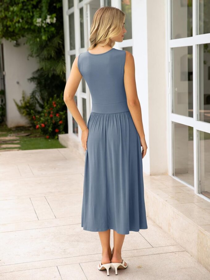 BerryGo Women's Summer Sleeveless 2025 Midi Dress Crew Neck Casual Swing Ruched Flowy Smocked Waist Dress Pockets – Bild 5