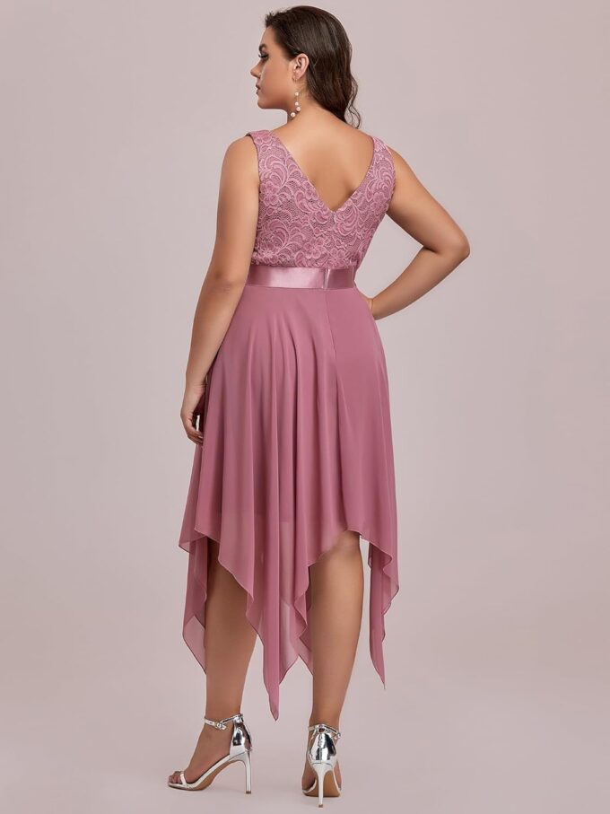 Ever-Pretty Plus Women's V Neck Sleeveless Asymmetric Hem Lace Chiffon Short Summer Plus Size Wedding Guest Dresses – Bild 2