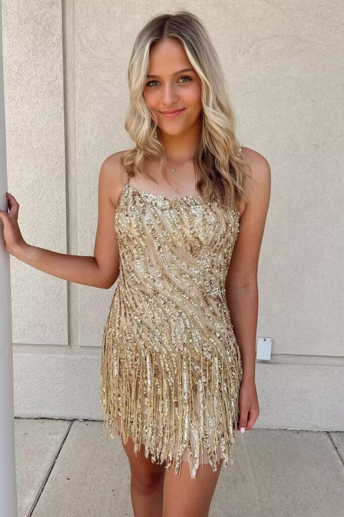 Sparkly Sequin Homecoming Dresses Spaghetti Straps Tight Short Cocktail Party Dress with Tassels for Teens – Bild 4