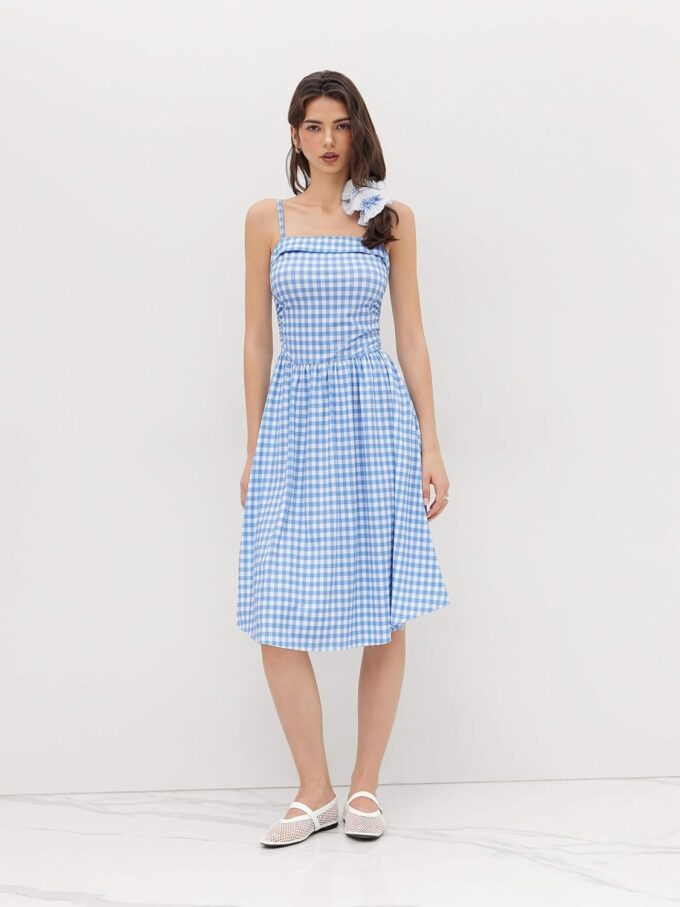 CIDER Women's Summer Gingham Midi Dress Sleeveless Ruched Plaid Dress Spaghetti Strap Dresses Casual Trendy – Bild 4