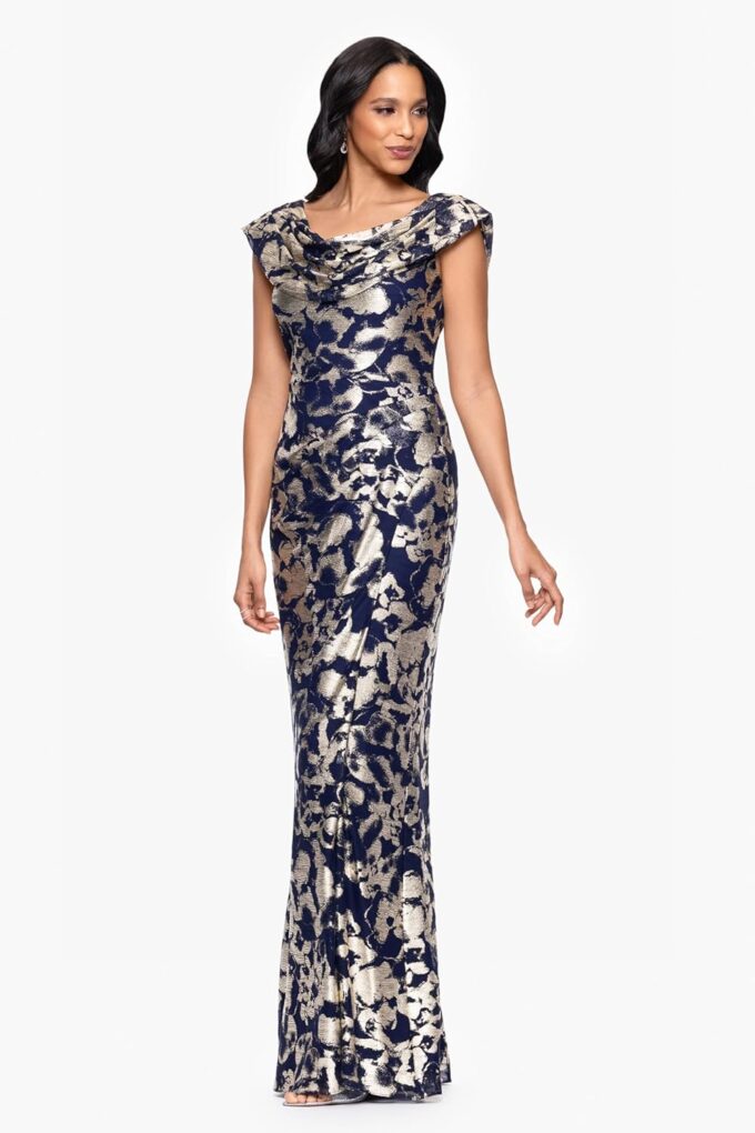 Betsy & Adam Women's Floor-Length, Cap Sleeve, Metallic Brocade, with Draped Neckline – Bild 2