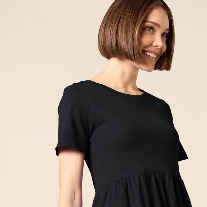 Amazon Essentials Women's Short-Sleeve Crewneck Tiered Dress – Bild 4