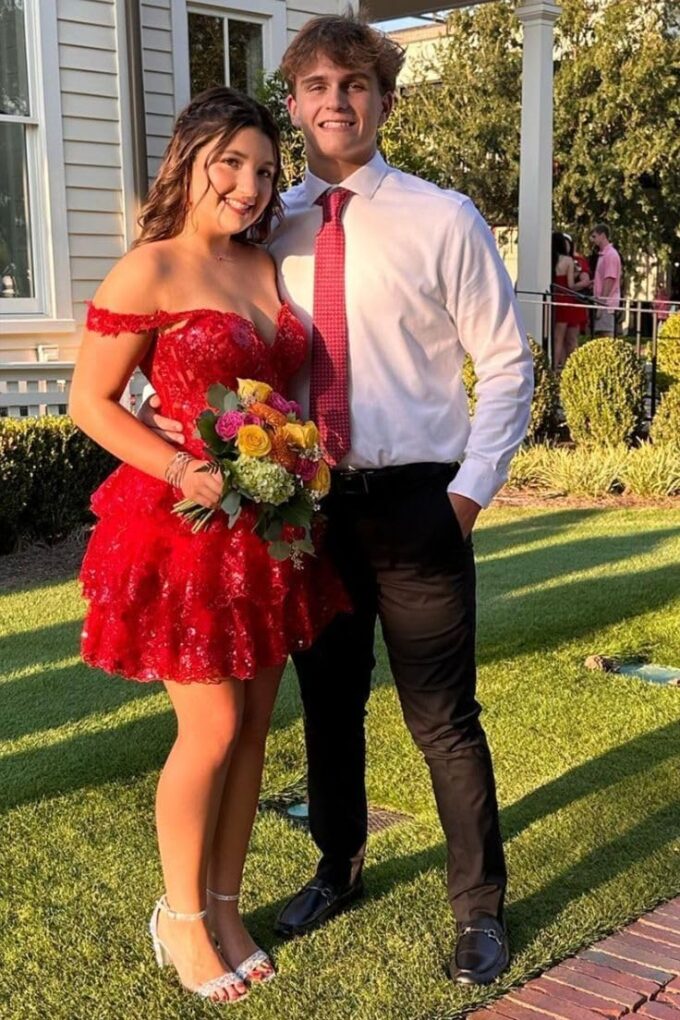 Sparkly Sequin Homecoming Dresses for Teens Off Shoulder Short Prom Dress 2025 Tiered Lace Cocktail Party Gown – Bild 8