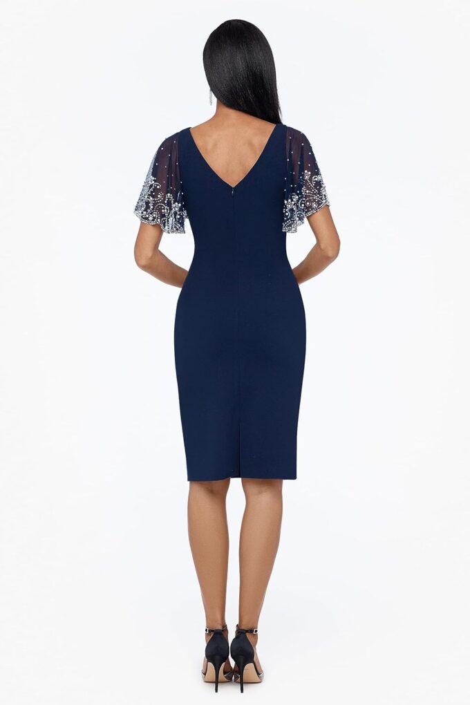 Betsy & Adam Women's Short Scuba Crepe Dress with Beaded Sleeve – Bild 2
