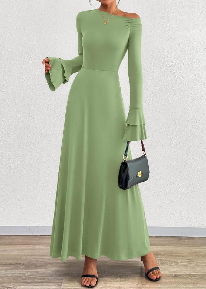 PRETTYGARDEN Womens Dresses Off The Shoulder Flare Sleeve Ruched Knit A-Line Wedding Guest Maxi Dress Fall Outfits 2025 – Bild 5