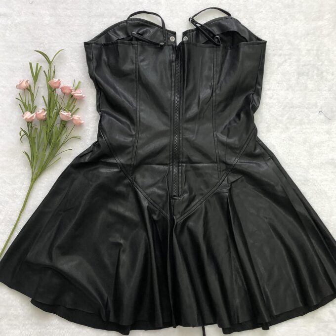 MESLIMA Women's Sexy Hollow Out Tube Deep V Ruffled Long Sleeve Zipper Mini PU Leather Skirt Dress with Belt – Bild 4