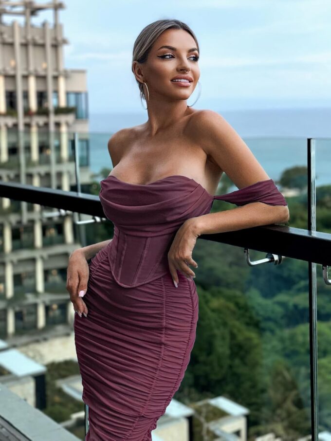 Women's Summer Off The Shoulder with Built-in Bra Sleeveless Corset Ruched Formal Evening Bodycon Midi Dress – Bild 7