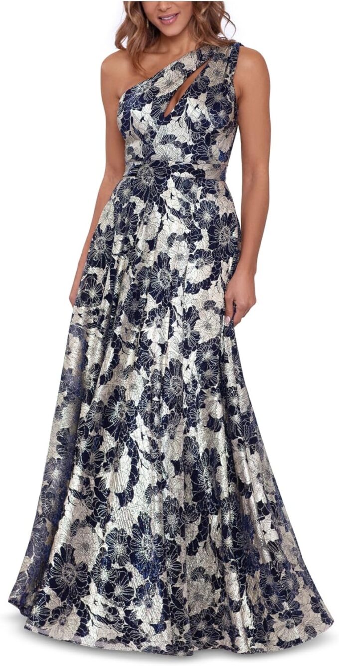 Betsy & Adam Women's Long Sleeveless One Shoulder Metallic Print Gown