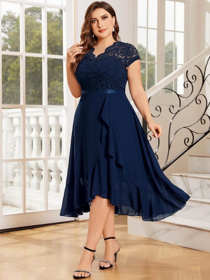 Miusol Women's Plus Size V Neck Elegant Floral Lace Ruffle Bridesmaid Maxi Dress – Bild 4