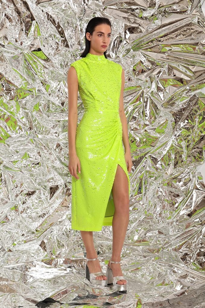 Donna Morgan Women's Sequin Mock Neck Midi Dress with Slit – Bild 5
